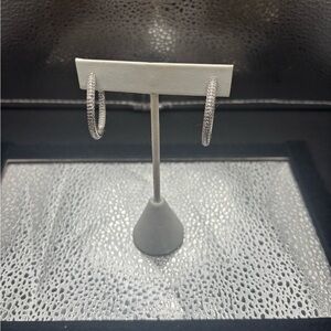 Elegant Sterling Silver Gorgeous Hoop Earrings.